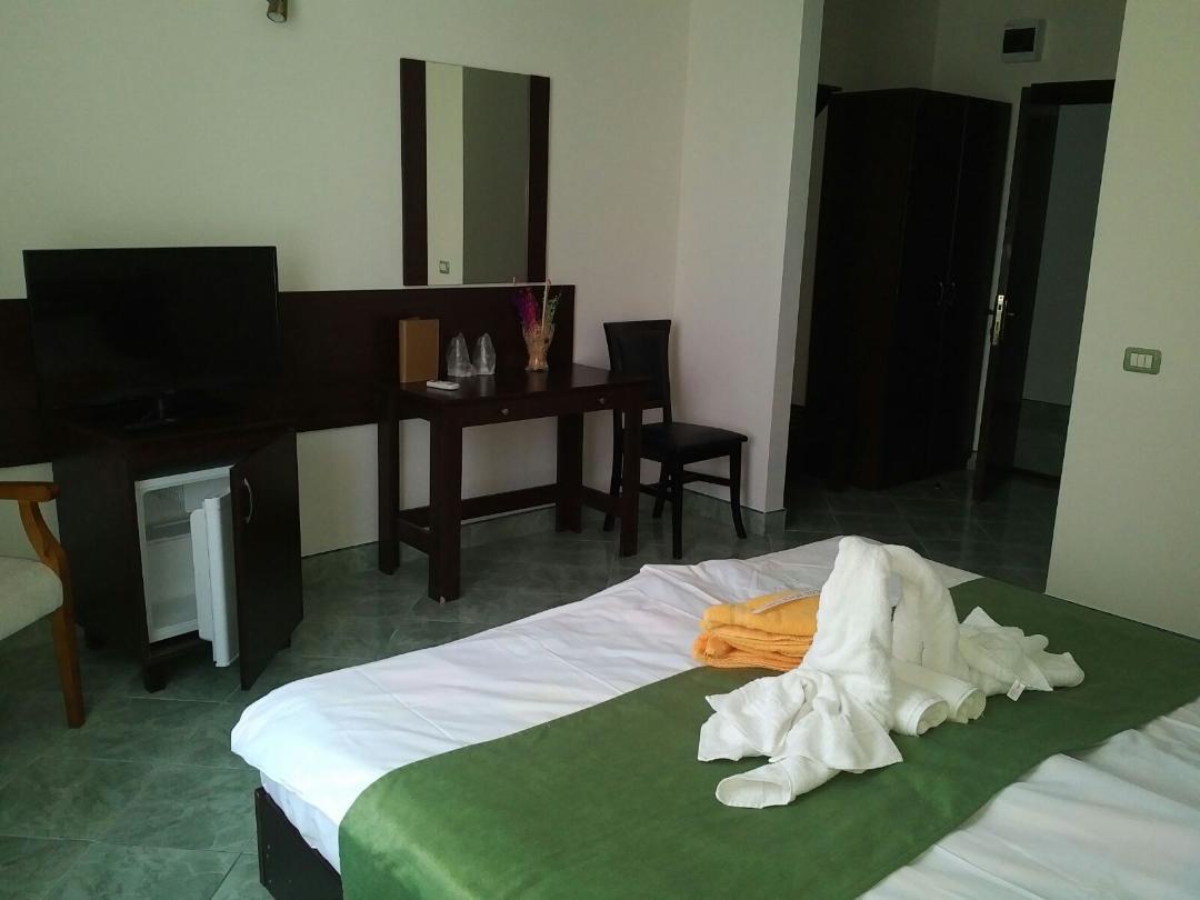 Marea Neagra Hotel مامايا المظهر الخارجي الصورة